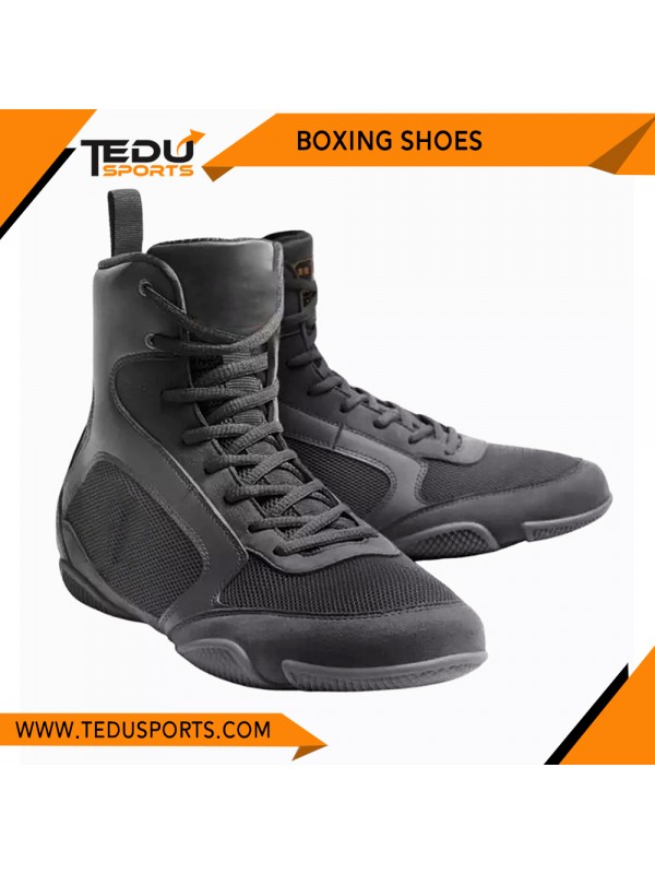 Boxing boots